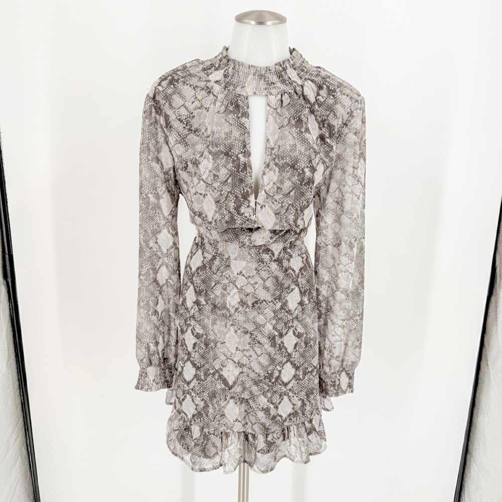 Wayf Silver Gray Sheath Dress with Ruffled Bishop Sleeves